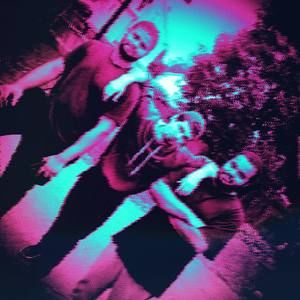 Meet your Posher, Busby